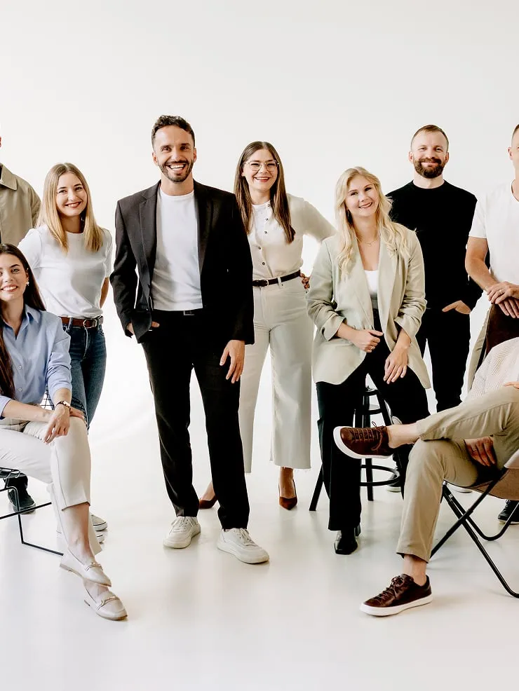 Błażej Katarzyński z zespołem agencji Rise360
